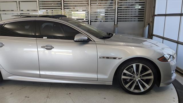 2018 Jaguar XJ XJ R-Sport