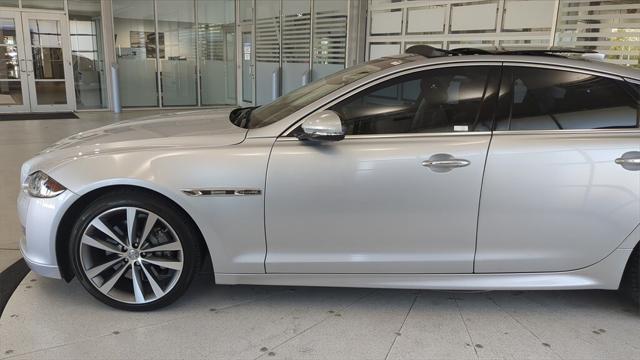 2018 Jaguar XJ XJ R-Sport