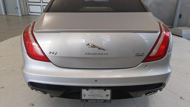 2018 Jaguar XJ XJ R-Sport