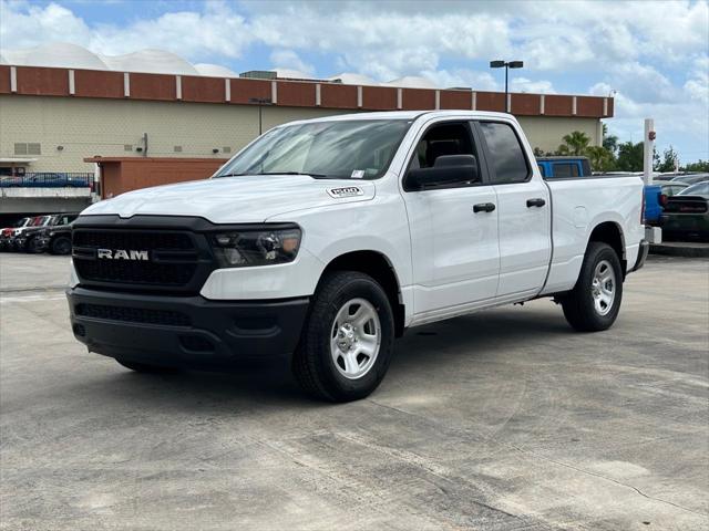 2024 RAM Ram 1500 RAM 1500 TRADESMAN QUAD CAB 4X4 64 BOX