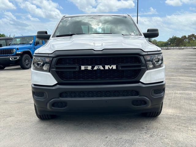 2024 RAM Ram 1500 RAM 1500 TRADESMAN QUAD CAB 4X4 64 BOX