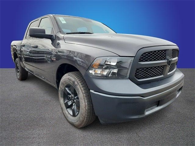 2023 RAM Ram 1500 Classic RAM 1500 CLASSIC TRADESMAN CREW CAB 4X4 57 BOX