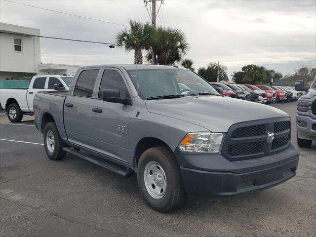 2023 RAM Ram 1500 Classic RAM 1500 CLASSIC TRADESMAN CREW CAB 4X4 57 BOX