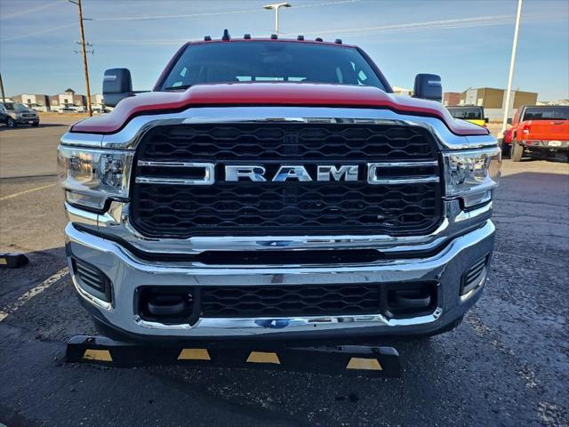 2024 RAM Ram 3500 RAM 3500 TRADESMAN CREW CAB 4X4 8 BOX