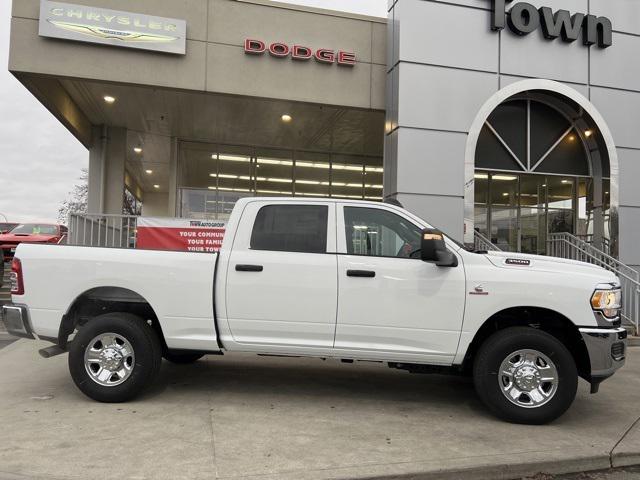 2024 RAM Ram 3500 RAM 3500 TRADESMAN CREW CAB 4X4 64 BOX