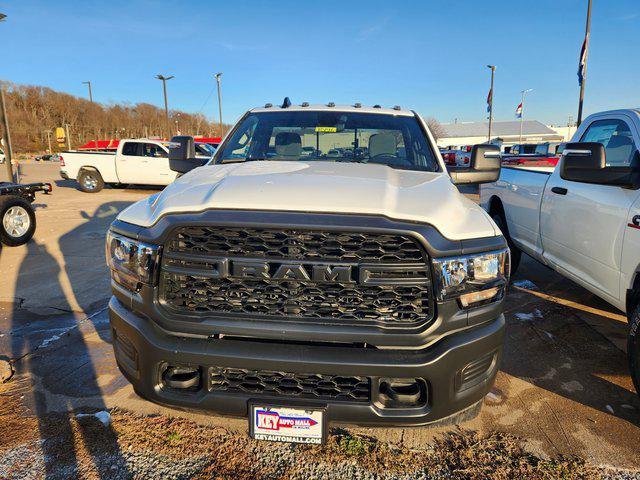 2024 RAM Ram 3500 RAM 3500 TRADESMAN REGULAR CAB 4X4 8 BOX