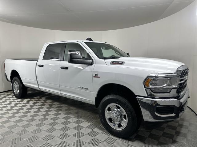 2024 RAM Ram 3500 RAM 3500 BIG HORN CREW CAB 4X4 8 BOX