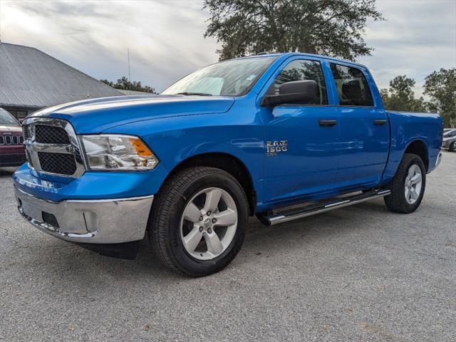 2023 RAM Ram 1500 Classic RAM 1500 CLASSIC TRADESMAN CREW CAB 4X4 57 BOX