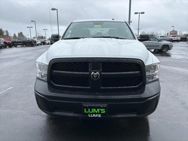 2023 RAM Ram 1500 Classic RAM 1500 CLASSIC TRADESMAN CREW CAB 4X4 57 BOX