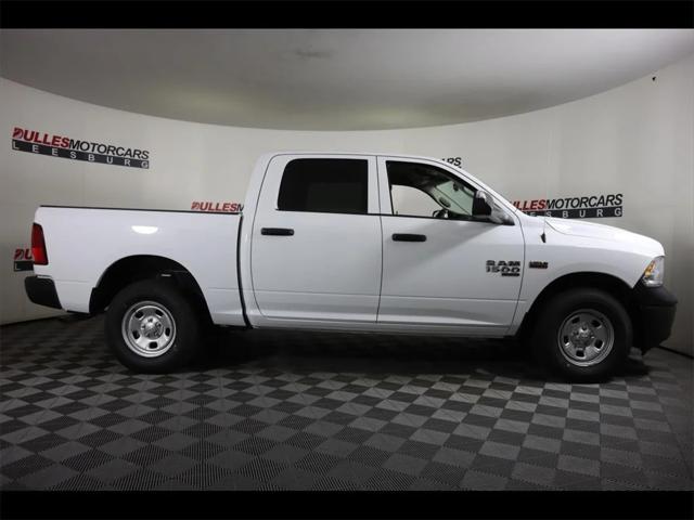 2023 RAM Ram 1500 Classic RAM 1500 CLASSIC TRADESMAN CREW CAB 4X4 57 BOX