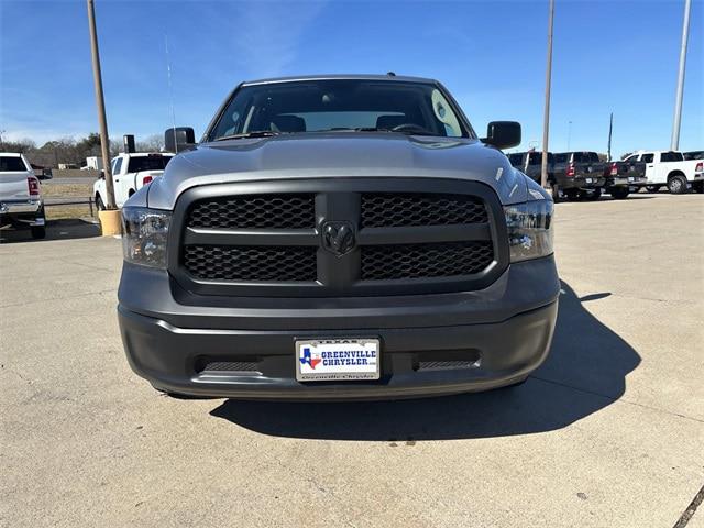 2023 RAM Ram 1500 Classic RAM 1500 CLASSIC TRADESMAN CREW CAB 4X4 57 BOX