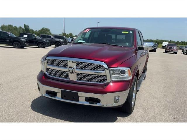 2018 RAM 1500 Laramie Crew Cab 4x4 57 Box