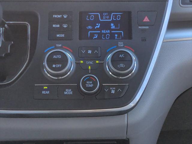 2016 Toyota Sienna LE 7 Passenger