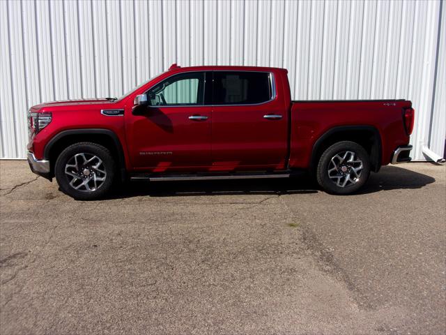 2023 GMC Sierra 1500 4WD Crew Cab Short Box SLT