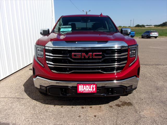 2023 GMC Sierra 1500 4WD Crew Cab Short Box SLT