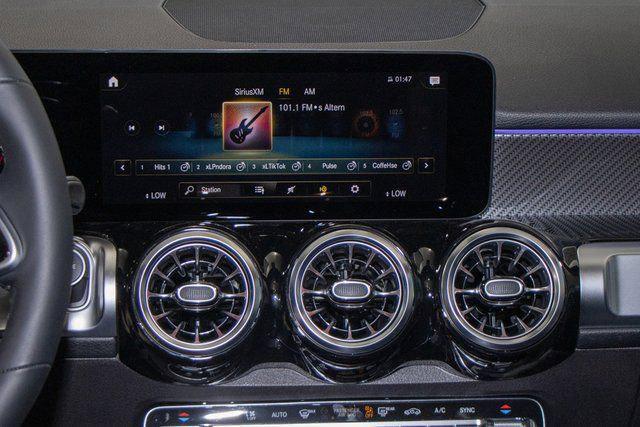2023 Mercedes-Benz GLB 4MATIC