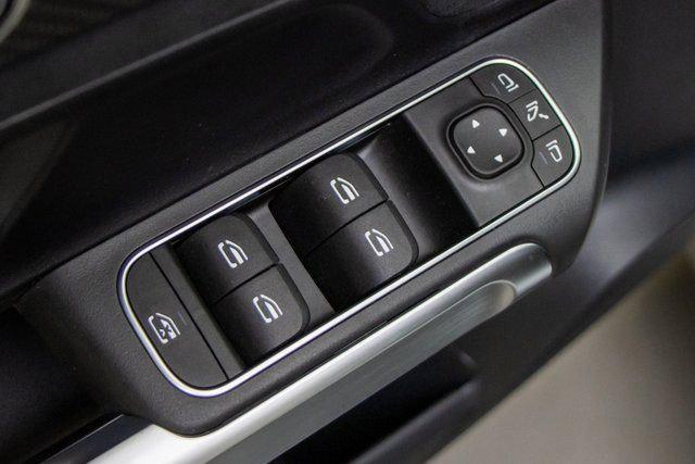 2023 Mercedes-Benz GLB 4MATIC