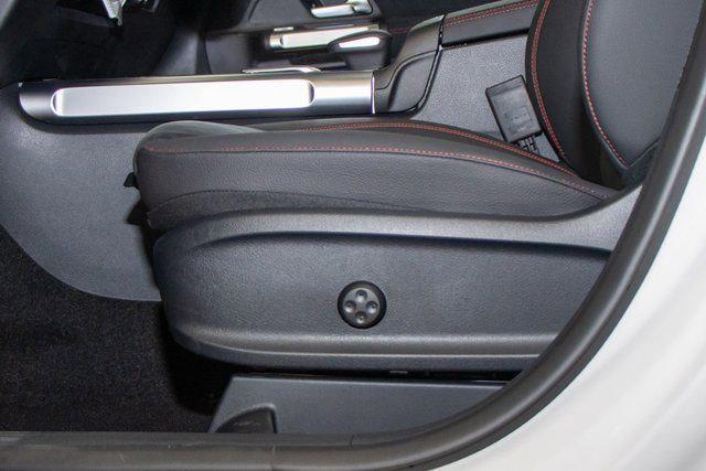 2023 Mercedes-Benz GLB 4MATIC