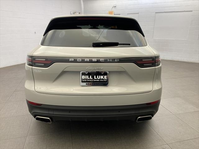 2023 Porsche Cayenne Base