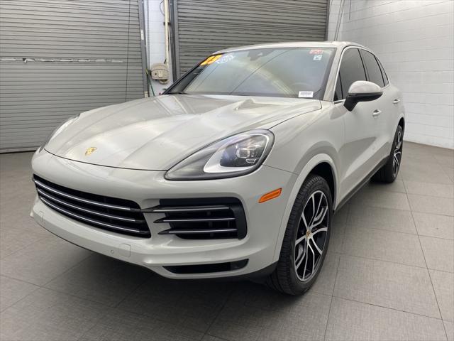 2023 Porsche Cayenne Base