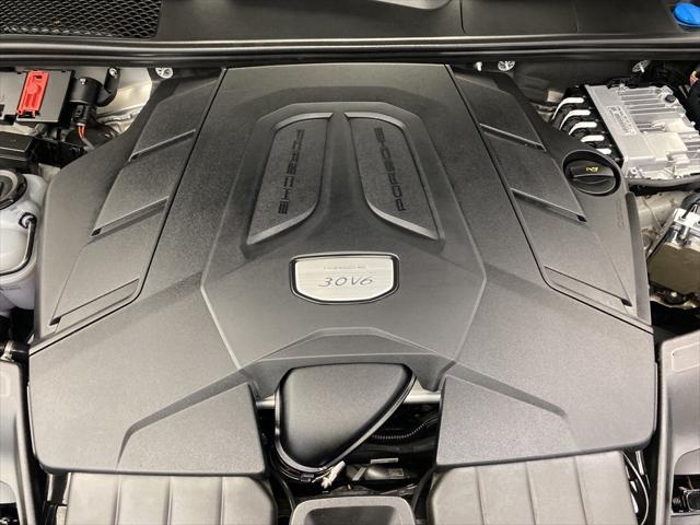 2023 Porsche Cayenne Base