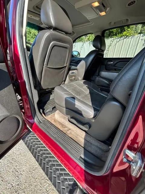 2010 Chevrolet Suburban LT1