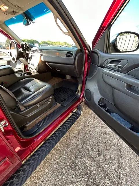2010 Chevrolet Suburban LT1
