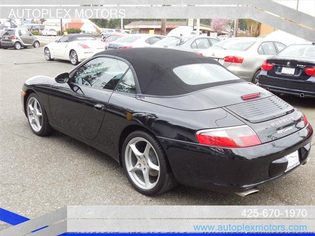 2003 Porsche 911 Carrera