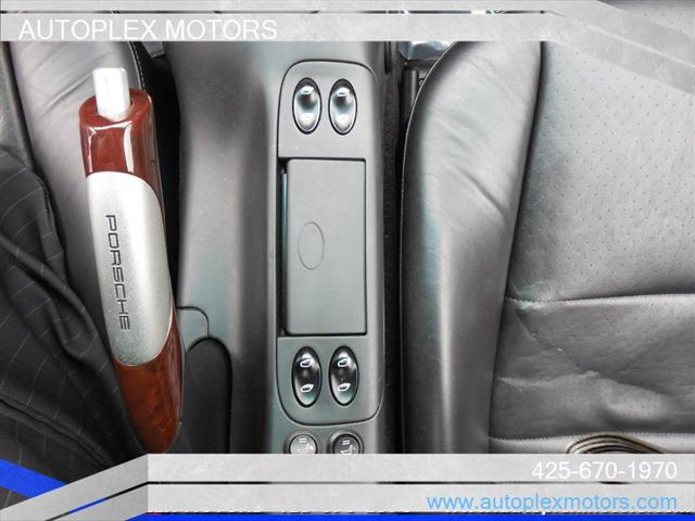 2003 Porsche 911 Carrera