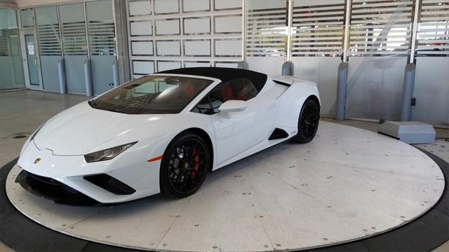 2022 Lamborghini Huracan Evo Spyder RWD