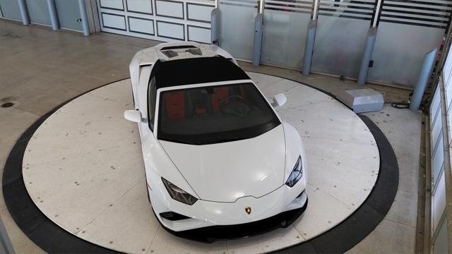 2022 Lamborghini Huracan Evo Spyder RWD