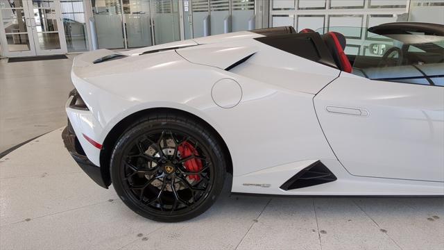 2022 Lamborghini Huracan Evo Spyder RWD
