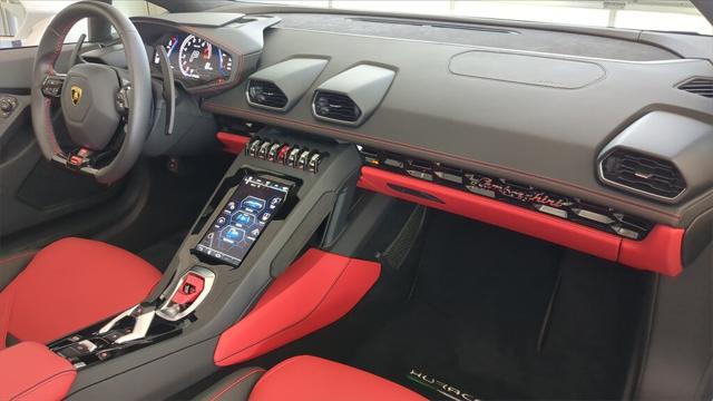 2022 Lamborghini Huracan Evo Spyder RWD