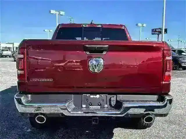 2024 RAM Ram 1500 RAM 1500 BIG HORN CREW CAB 4X2 57 BOX