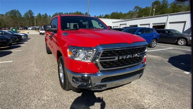 2024 RAM Ram 1500 RAM 1500 BIG HORN CREW CAB 4X4 64 BOX