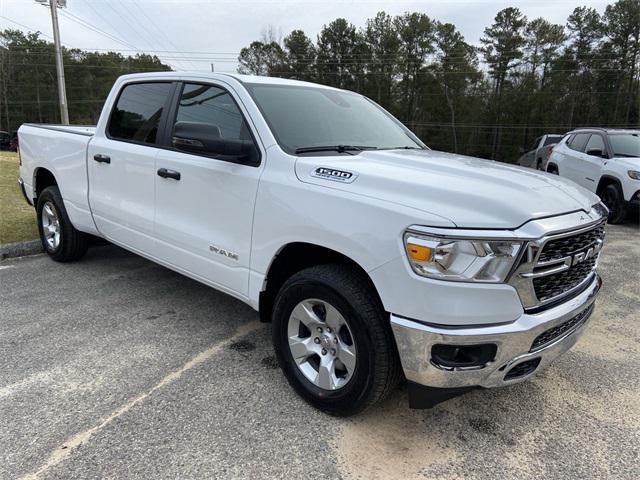 2024 RAM Ram 1500 RAM 1500 BIG HORN CREW CAB 4X4 64 BOX