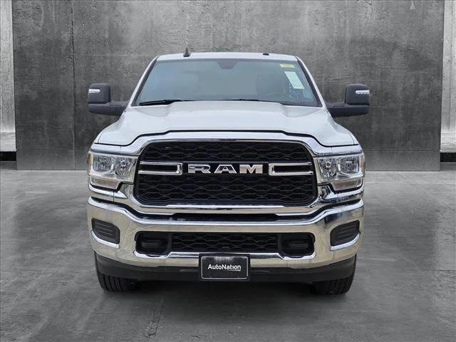 2024 RAM Ram 3500 RAM 3500 TRADESMAN CREW CAB 4X4 8 BOX