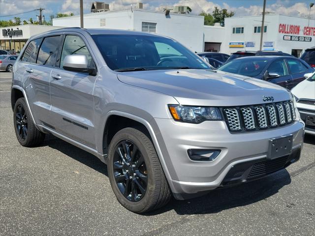 2021 Jeep Grand Cherokee Laredo X 4x4