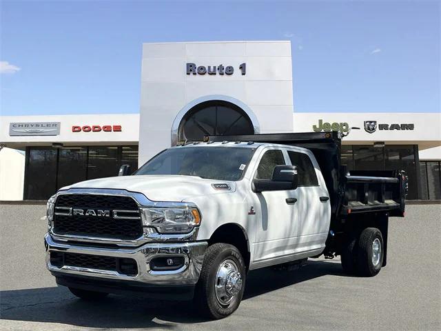 2023 RAM Ram 3500 Chassis Cab RAM 3500 TRADESMAN CREW CAB CHASSIS 4X4 60 CA