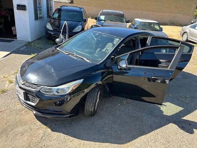 2018 Chevrolet Cruze LS Auto