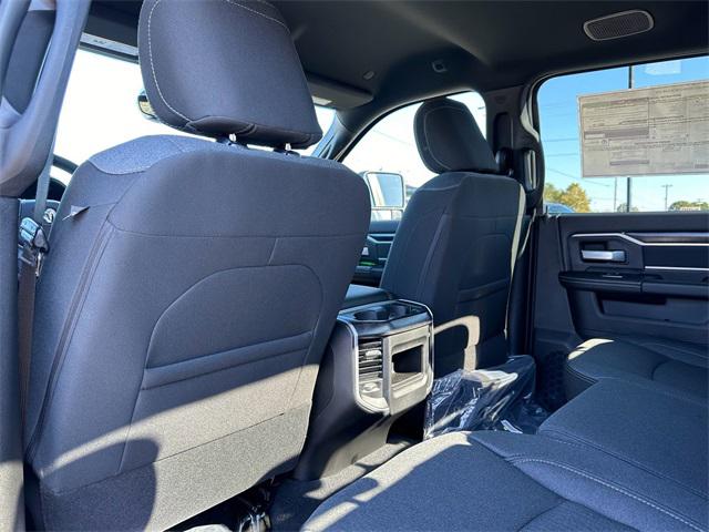 2024 Ram 2500 Big Horn Crew Cab 4x4 6'4" Box