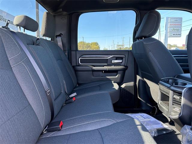 2024 Ram 2500 Big Horn Crew Cab 4x4 6'4" Box