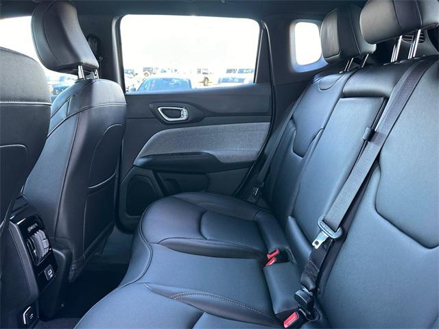 2024 Jeep Compass Altitude