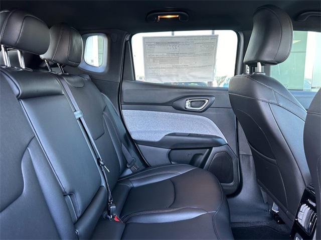 2024 Jeep Compass Altitude