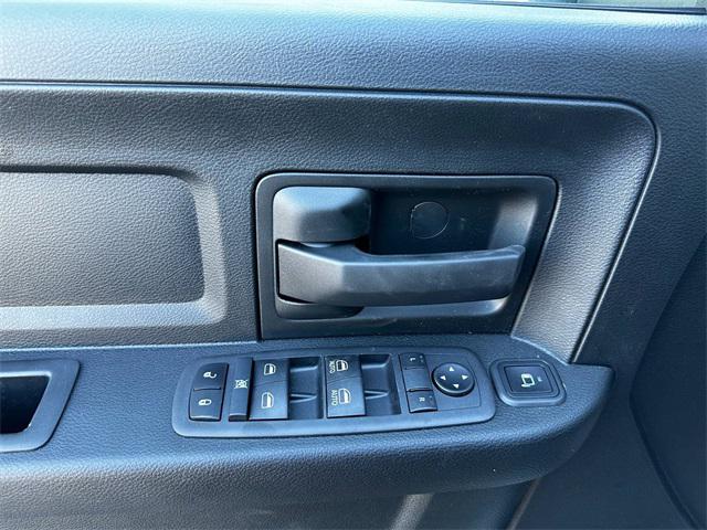 2024 Ram 2500 Tradesman Crew Cab 4x4 6'4" Box