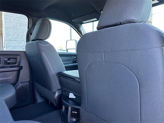 2024 Ram 2500 Tradesman Crew Cab 4x4 6'4" Box