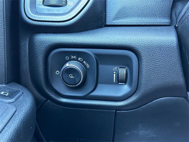 2024 Ram 2500 Tradesman Crew Cab 4x4 6'4" Box