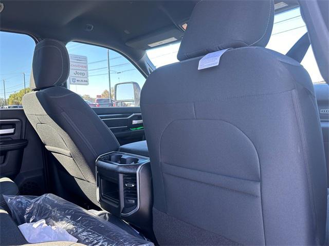 2024 Ram 2500 Big Horn Crew Cab 4x4 64 Box