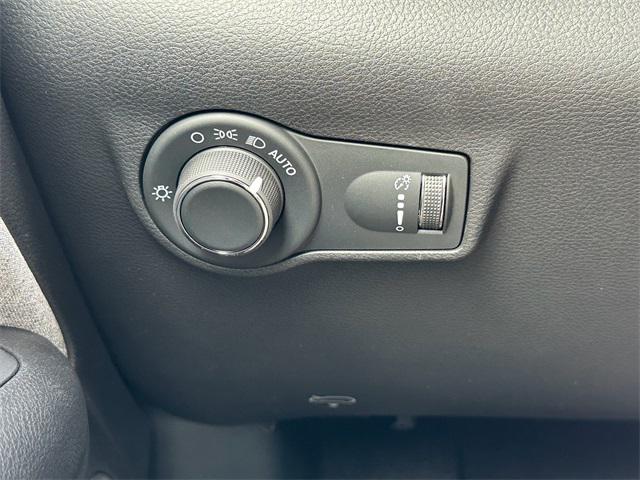 2024 Jeep Compass Sport