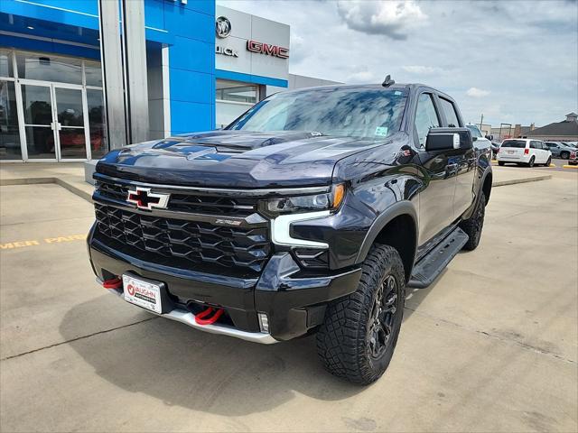 2022 Chevrolet Silverado 1500 4WD Crew Cab Short Bed ZR2